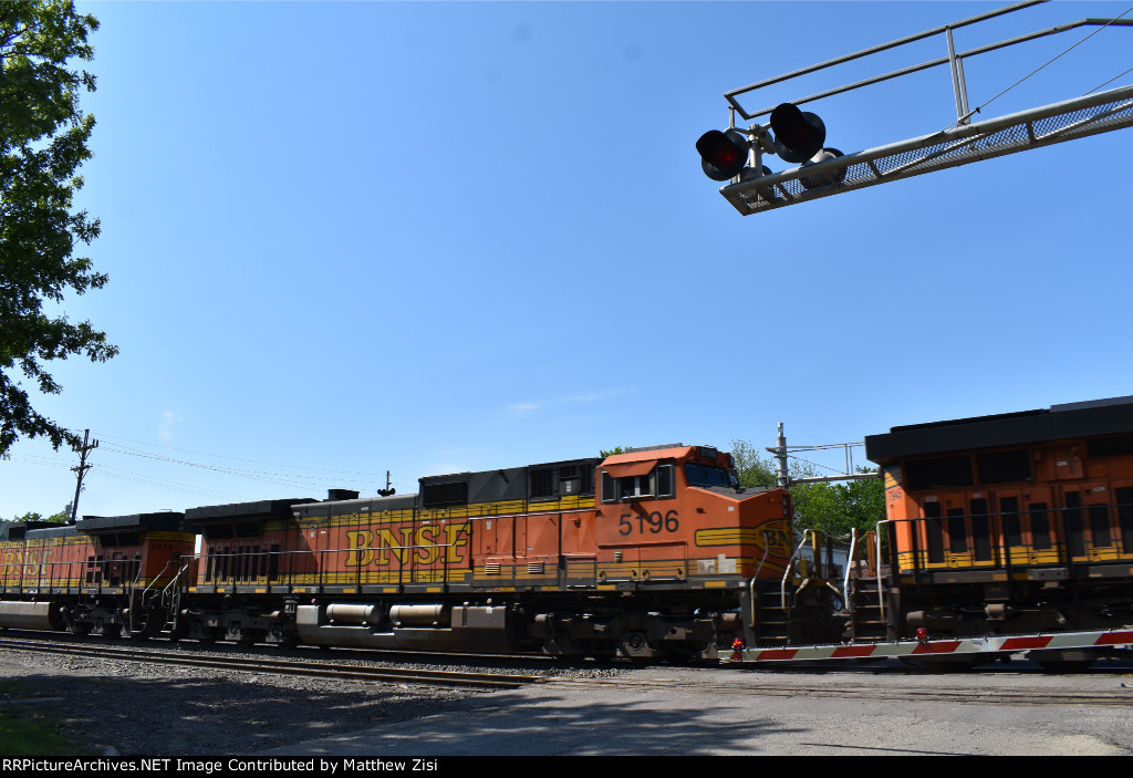 BNSF 5196